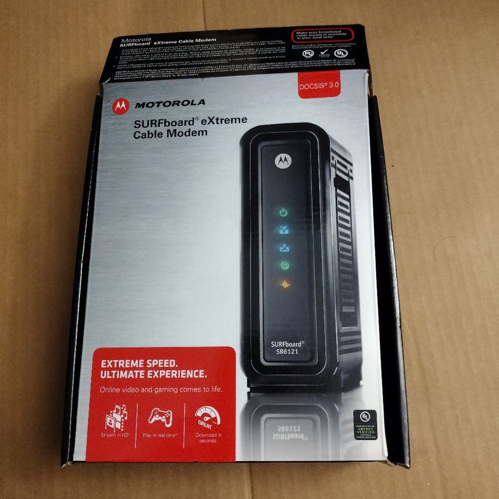 Motorola SURFboard DOCSIS 3.0 Cable Modem